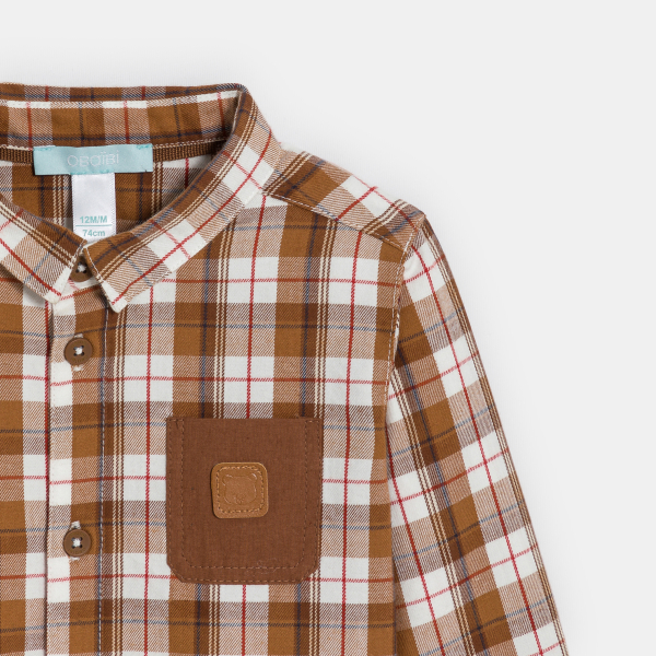 قميص مربعات باللون البني، للأولاد الصغار